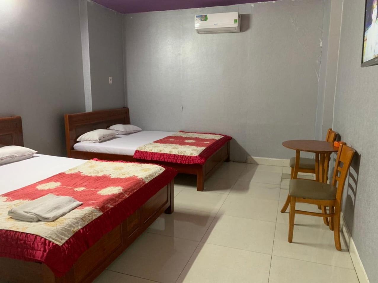 Oyo 1165 Gia Bao Hotel Ho Chi Minh City