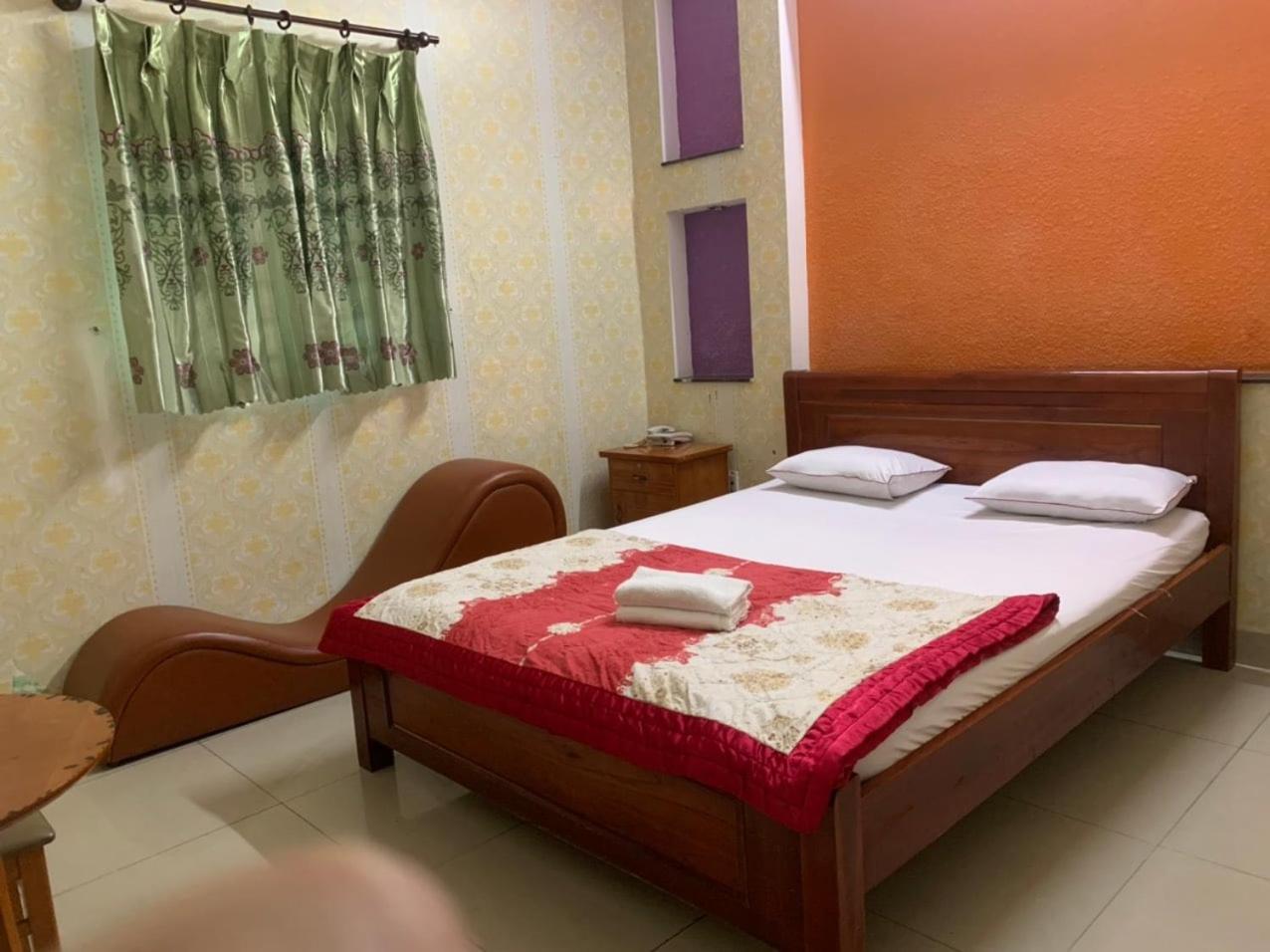 Oyo 1165 Gia Bao Ho Chi Minh City